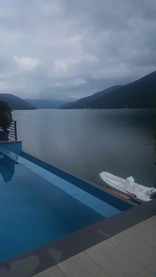 Villa Tikvesh Lake 卡瓦达尔奇 外观 照片